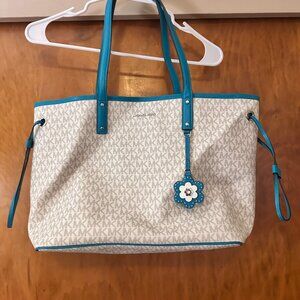 Michael Kors large handbag purse